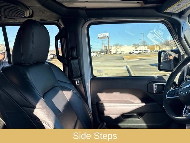 2023 Jeep Wrangler Sahara Altitude