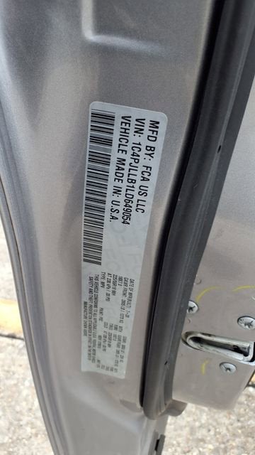 2020 Jeep Cherokee Altitude