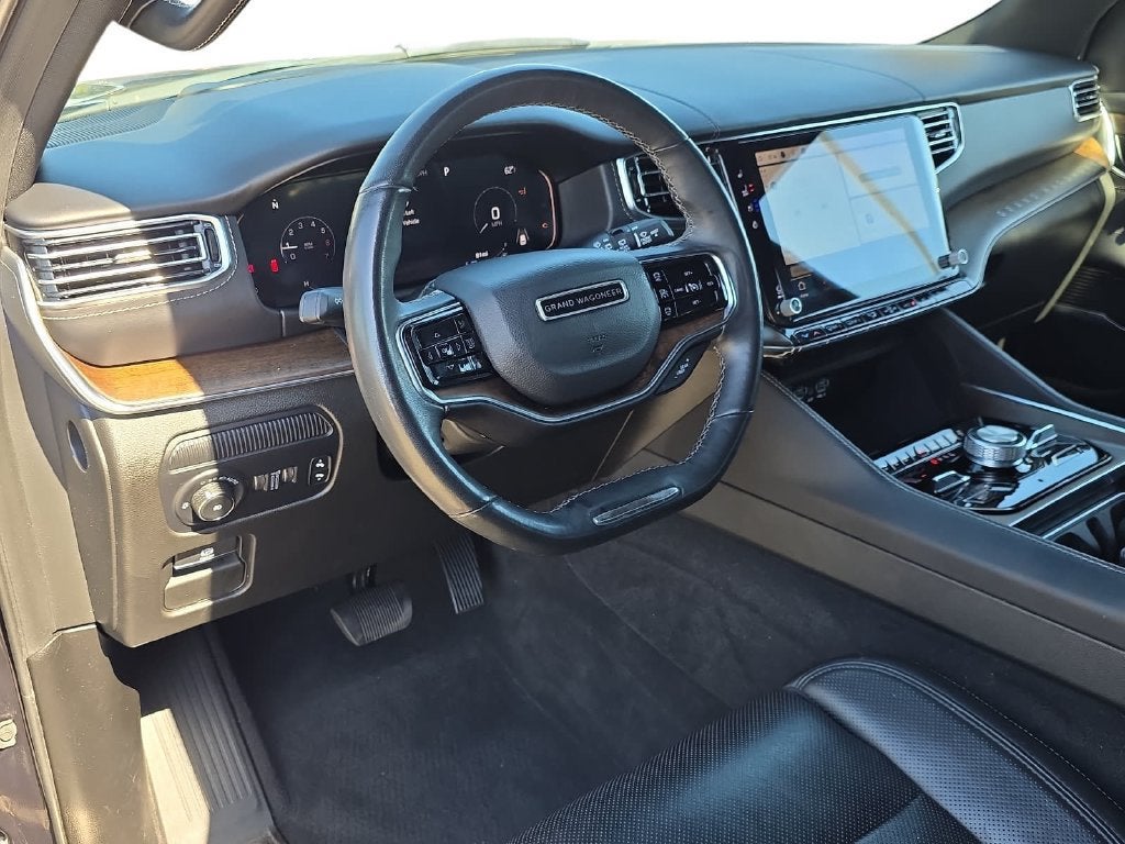 2024 Jeep Grand Wagoneer L BASE