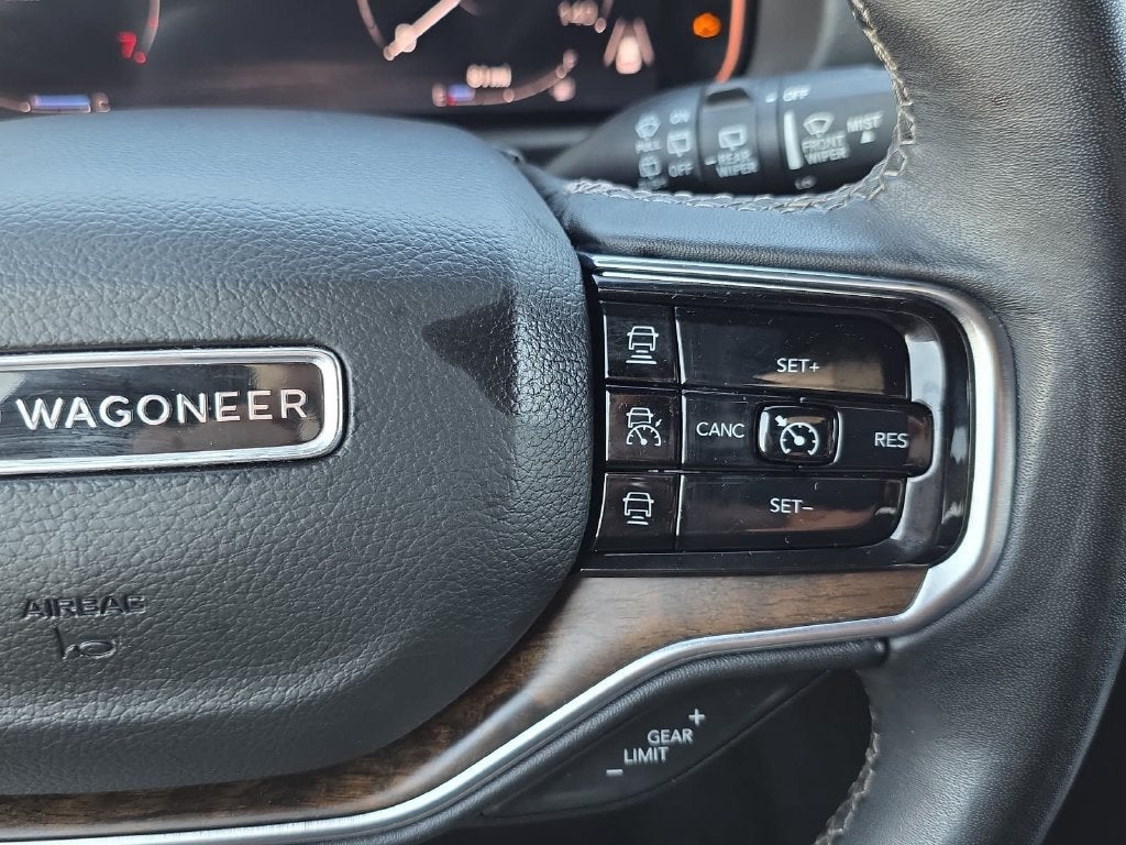 2024 Jeep Grand Wagoneer L BASE