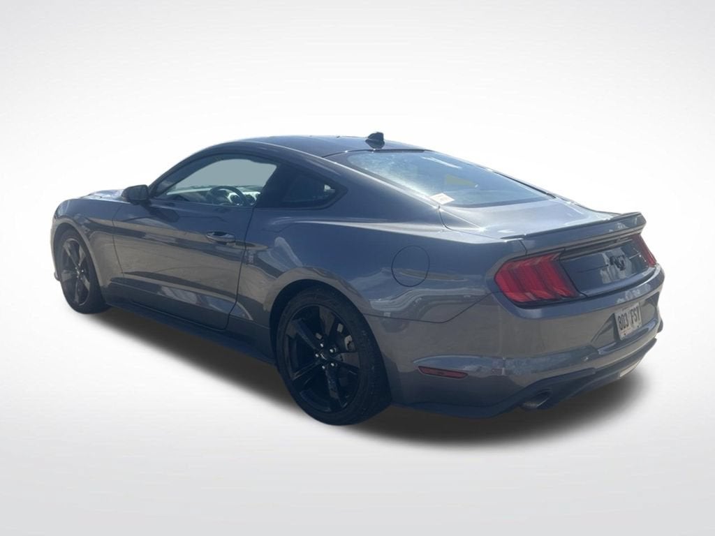 2022 Ford Mustang EcoBoost