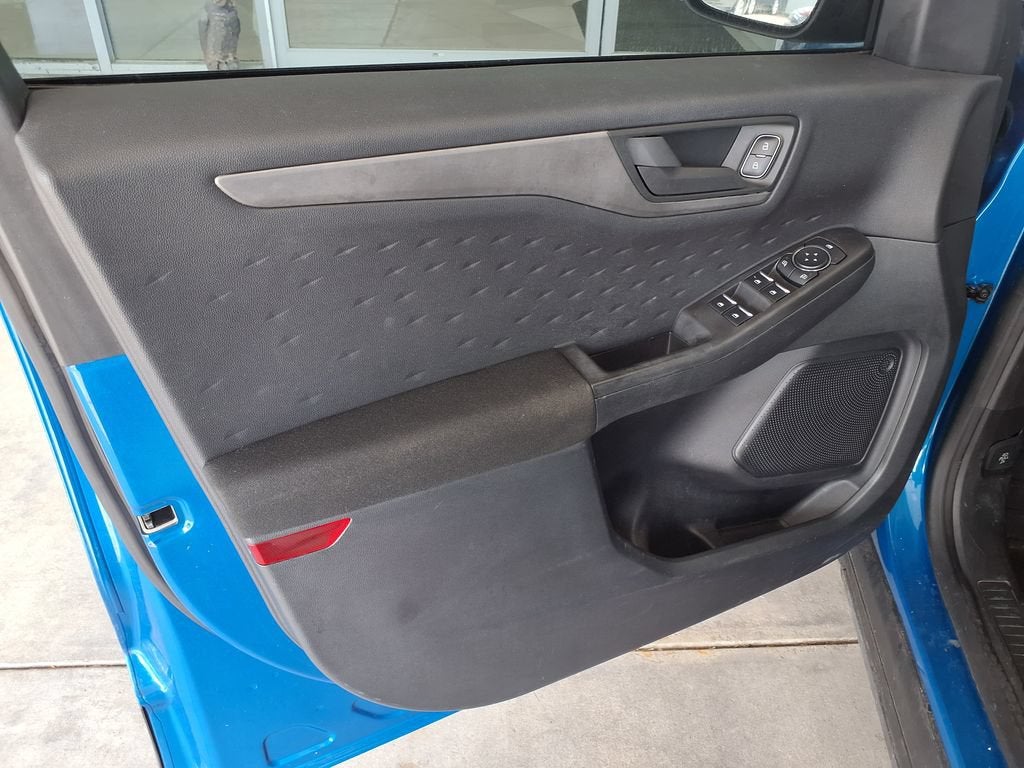 2020 Ford Escape S