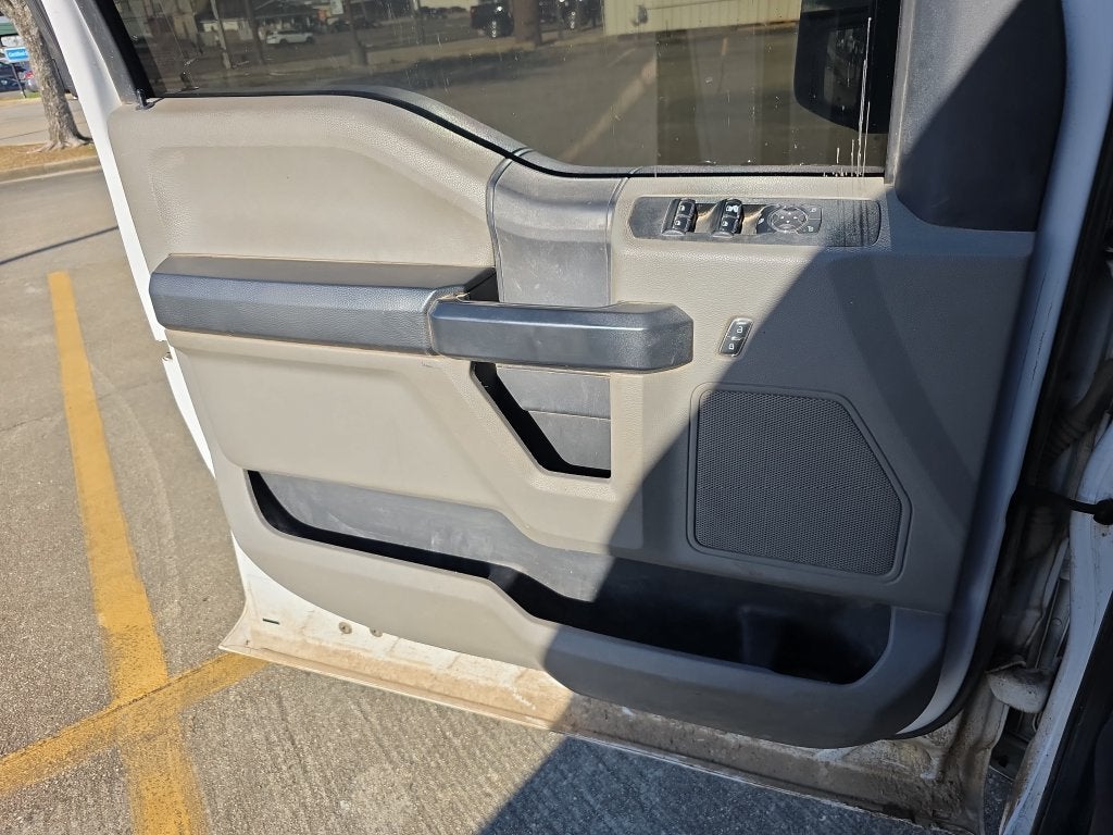 2022 Ford Super Duty F-250 SRW XL