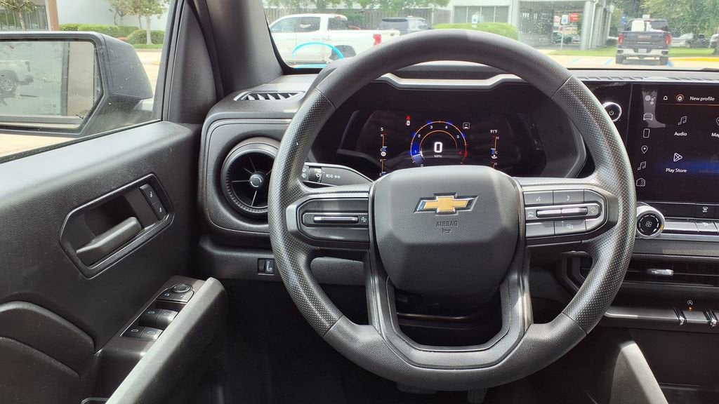 2023 Chevrolet Colorado WT