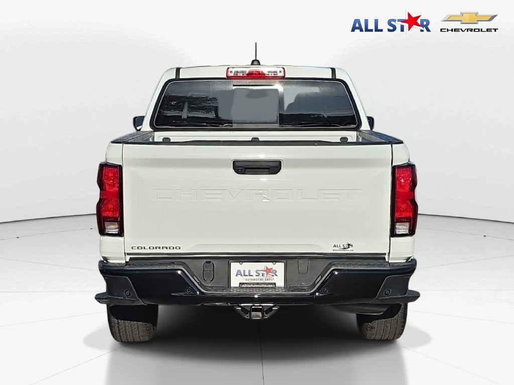 2024 Chevrolet Colorado WT