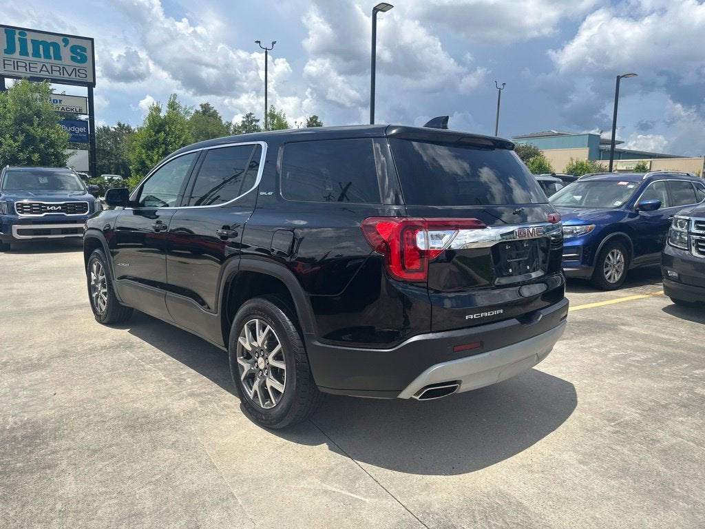 2022 GMC Acadia SLE