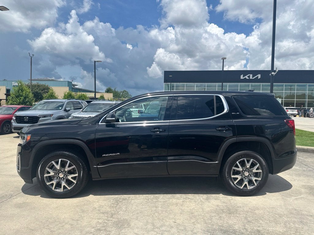 2022 GMC Acadia SLE