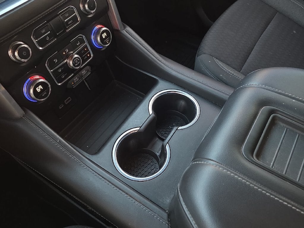 2022 GMC Yukon SLE
