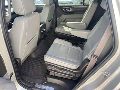 2023 GMC Yukon SLT
