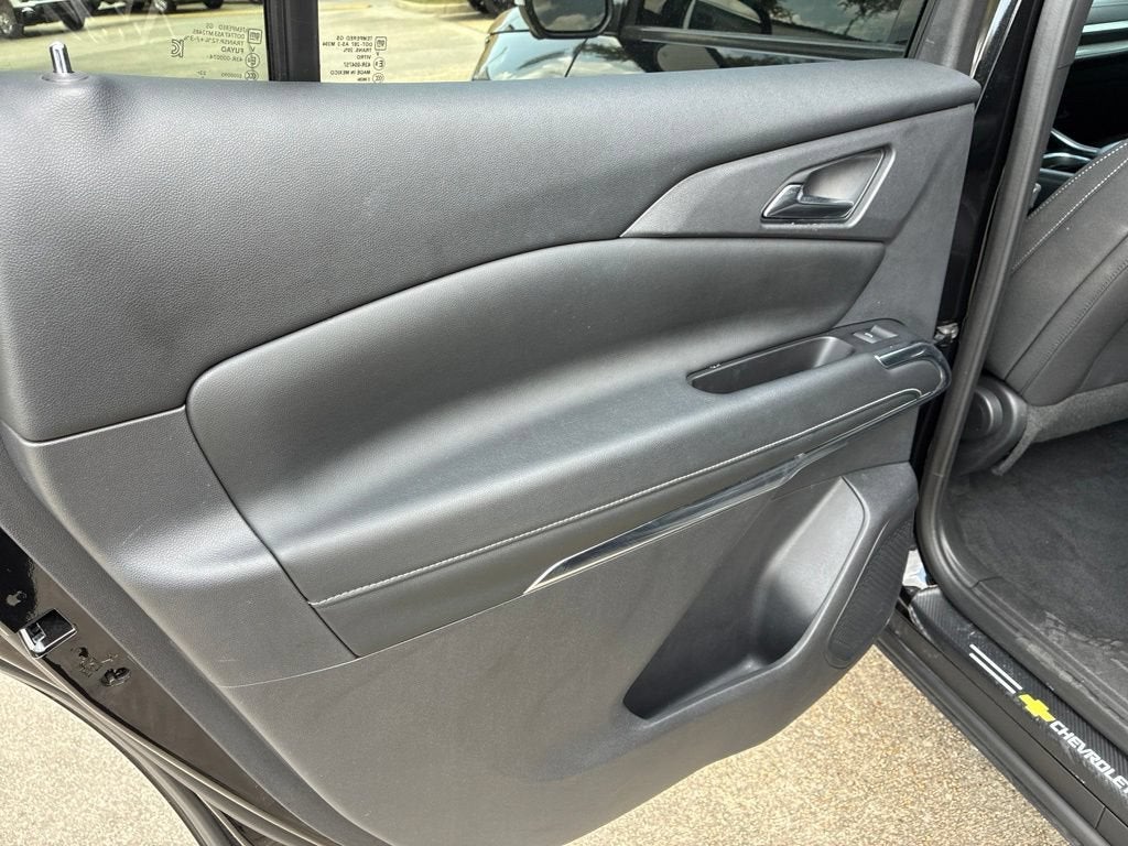 2024 Chevrolet Traverse LS