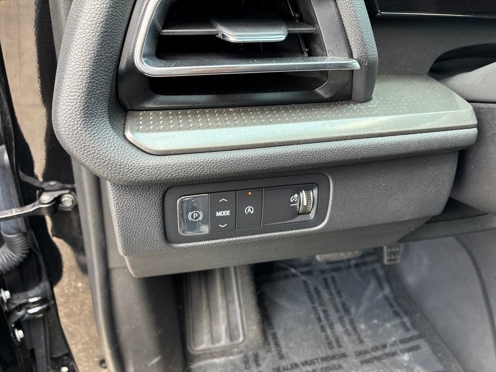 2024 Chevrolet Traverse LS