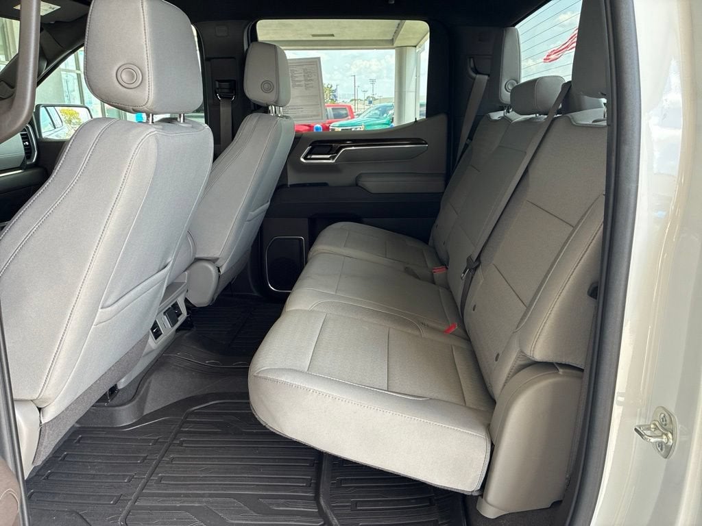 2025 GMC Sierra 1500 SLE