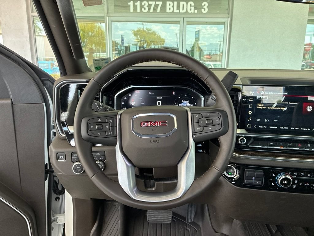 2025 GMC Sierra 1500 SLE