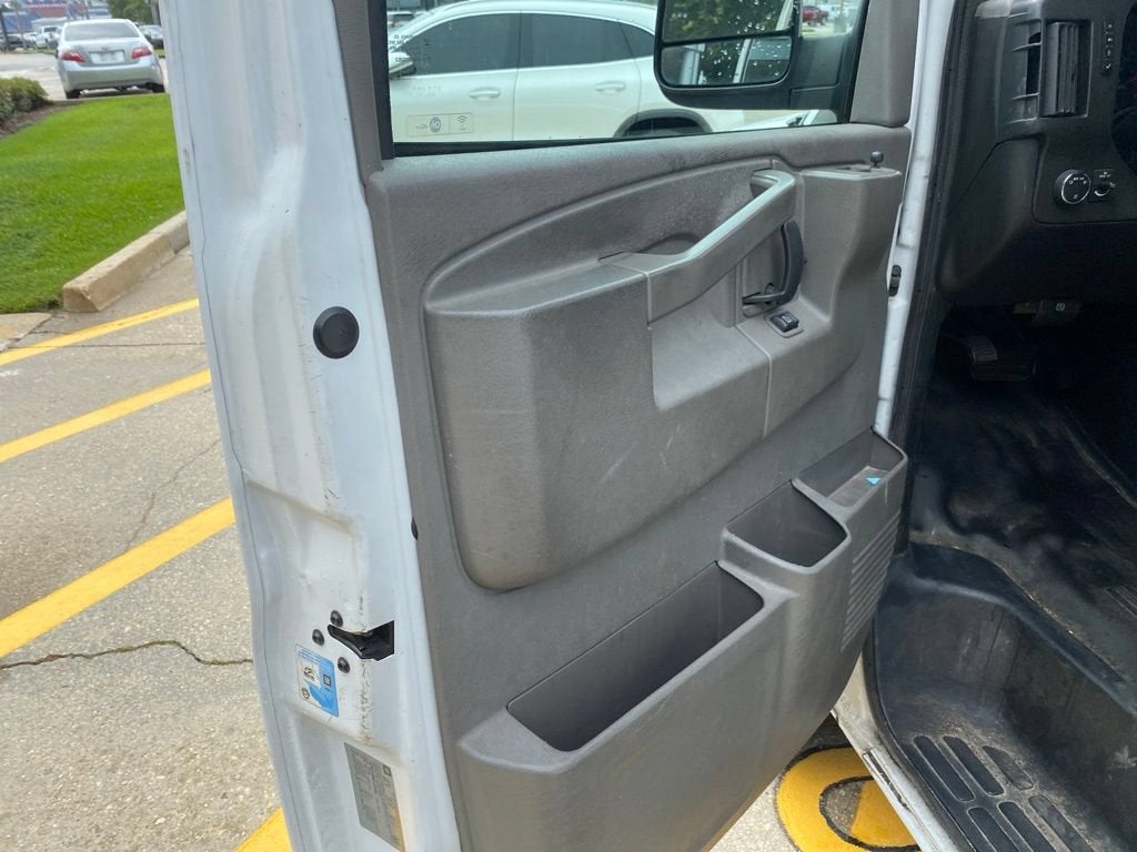 2017 GMC Savana Cargo 2500 CARGO