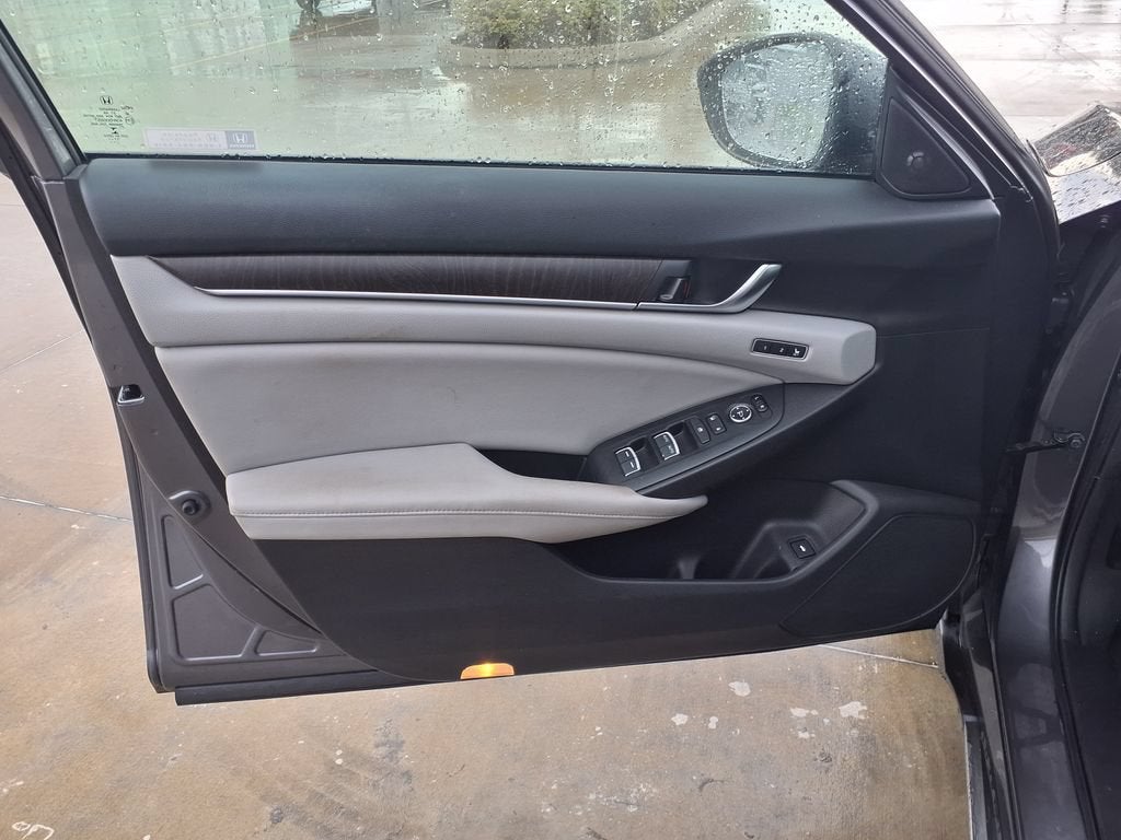 2018 Honda Accord Sedan Touring 2.0T