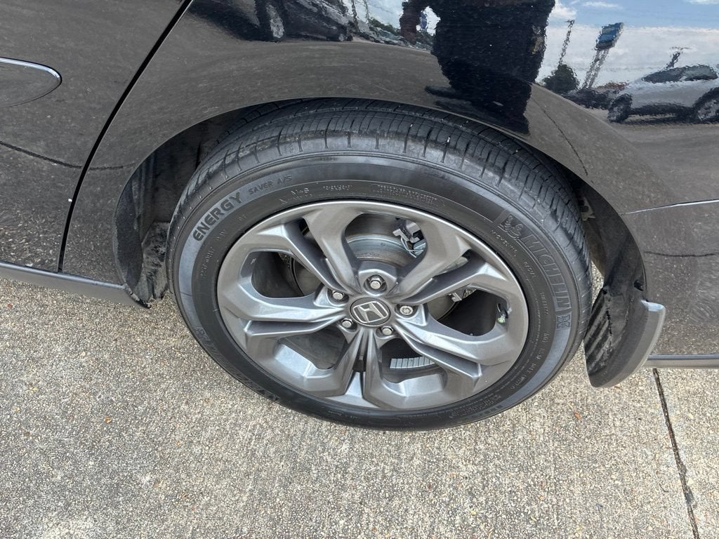 2023 Honda Accord Sedan EX