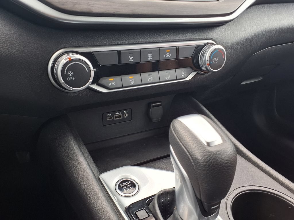 2025 Nissan Altima SV