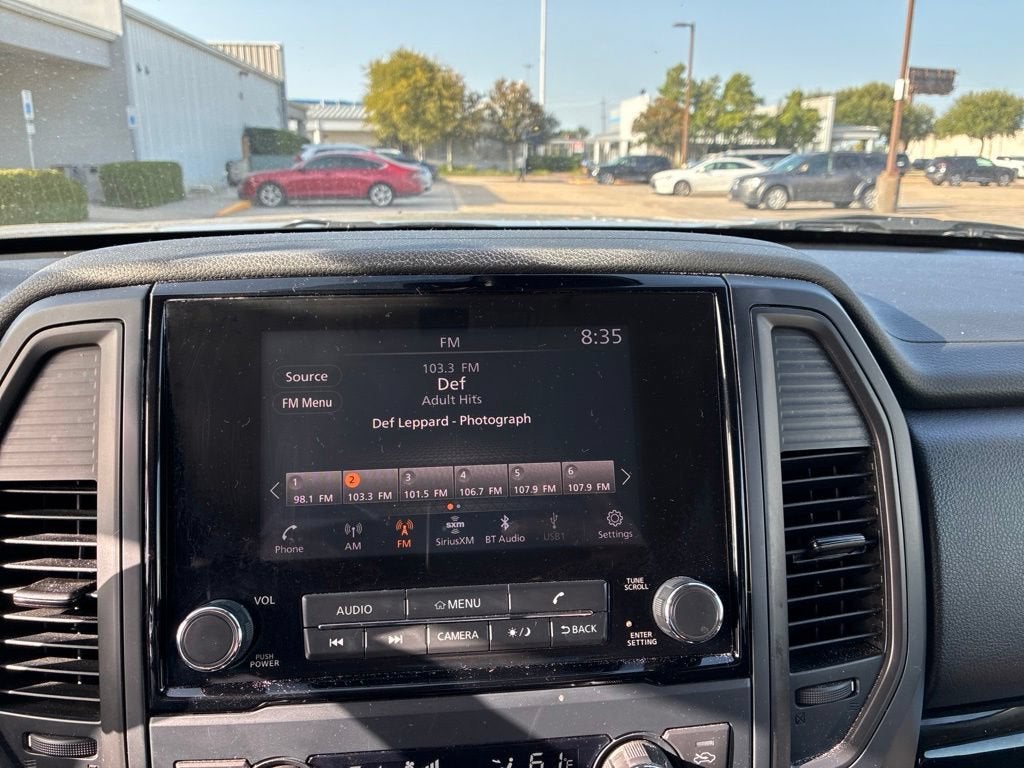 2024 Nissan Titan SV