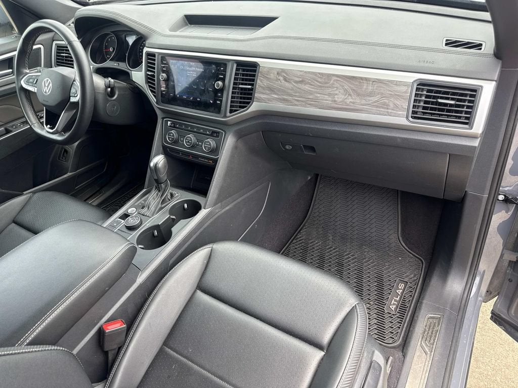 2021 Volkswagen Atlas Cross Sport 2.0T SE w/Technology