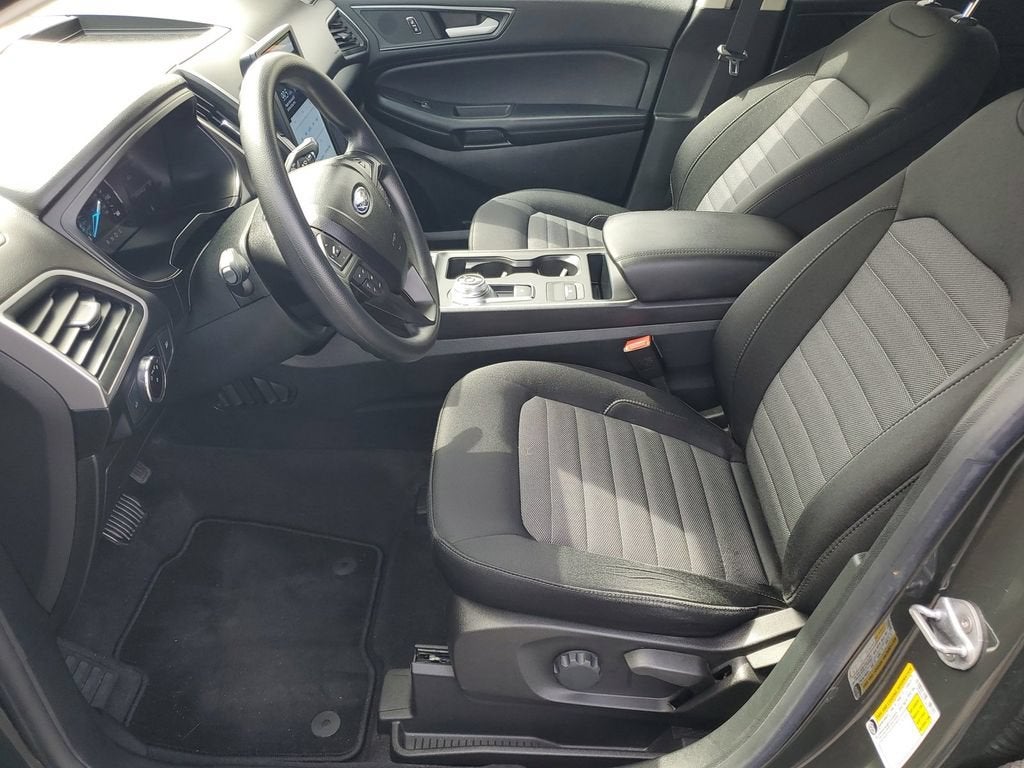 2023 Ford Edge SE
