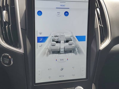 2023 Ford Edge SE