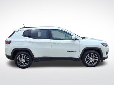 2019 Jeep Compass Latitude w/Sun/Wheel Pkg