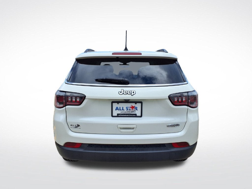 2019 Jeep Compass Latitude w/Sun/Wheel Pkg