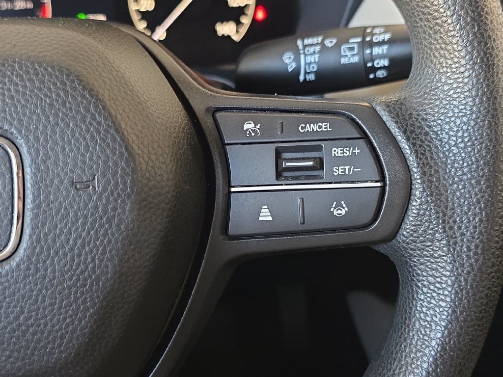 2025 Honda HR-V LX