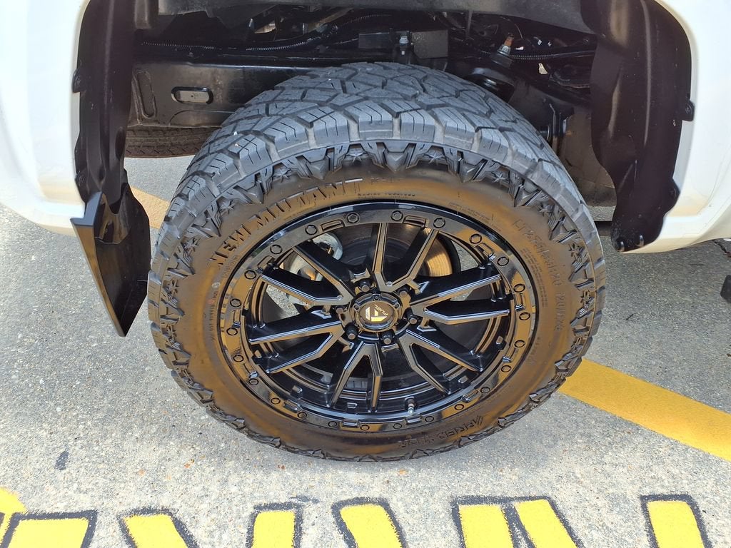 2024 Toyota Tacoma 2WD SR5