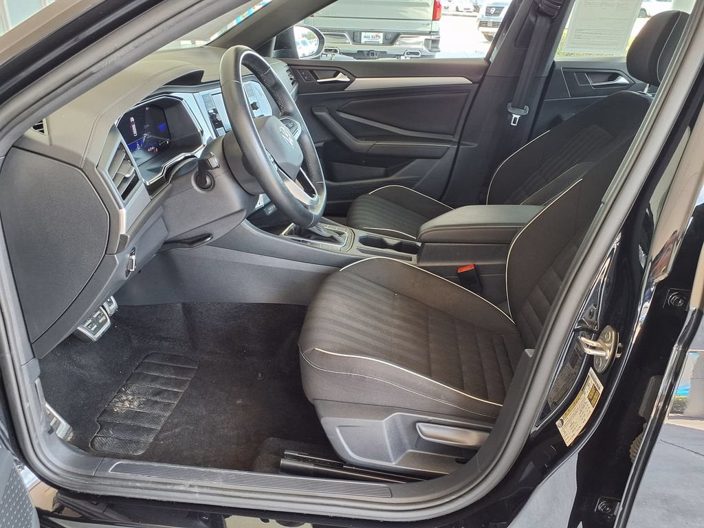 2023 Volkswagen Jetta Sport