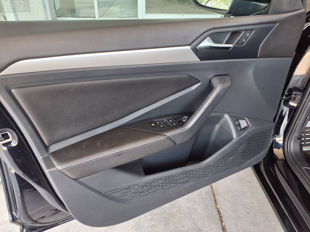 2023 Volkswagen Jetta Sport