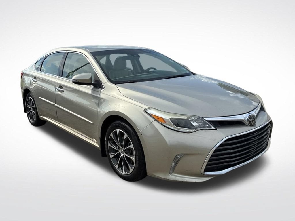 2017 Toyota Avalon XLE