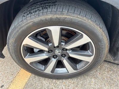 2025 Honda Pilot Touring