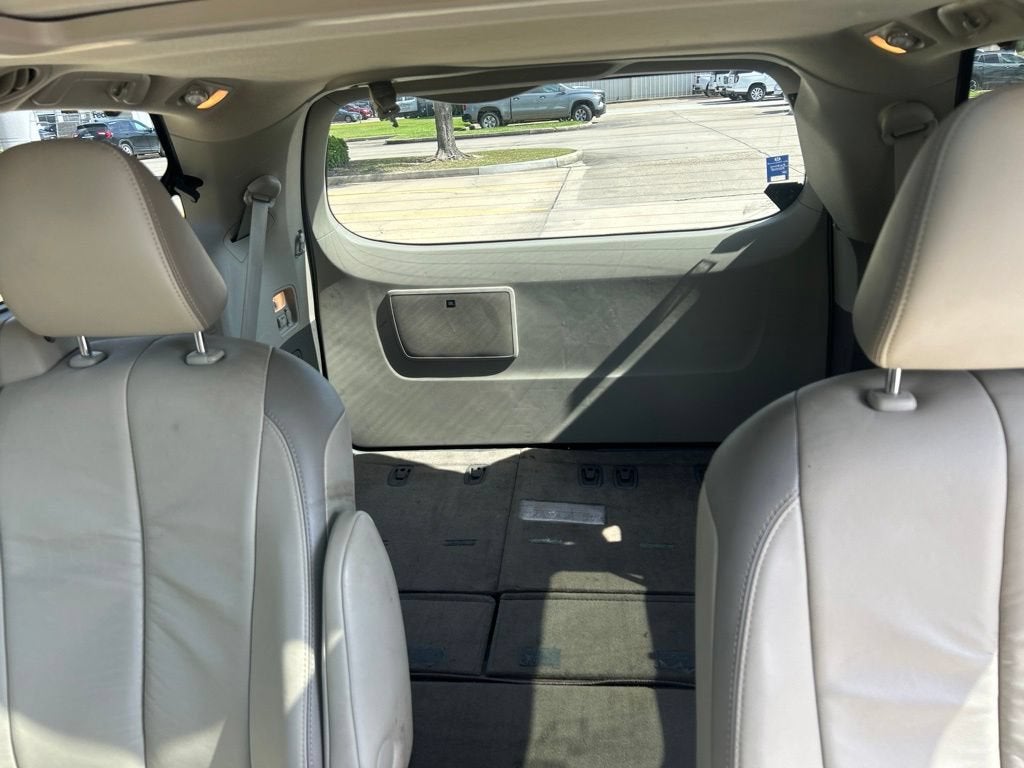 2011 Toyota Sienna XLE AAS