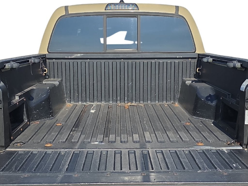 2016 Toyota Tacoma SR5