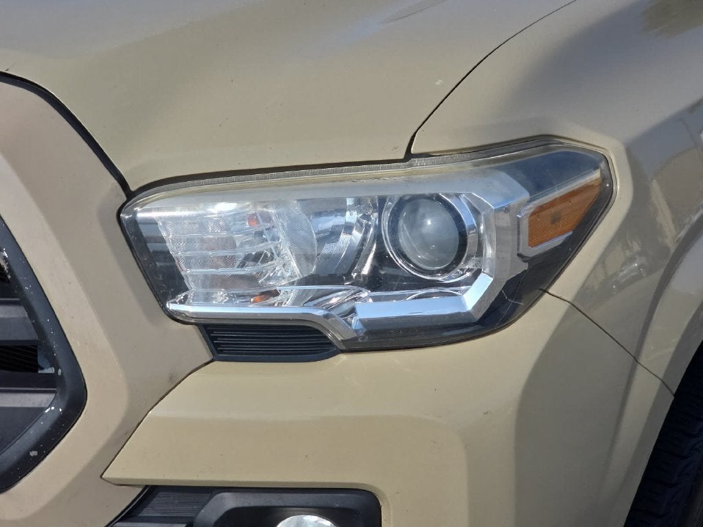 2016 Toyota Tacoma SR5