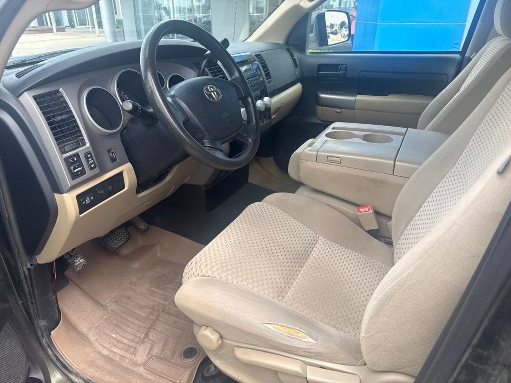 2013 Toyota Tundra 4WD Truck GRADE