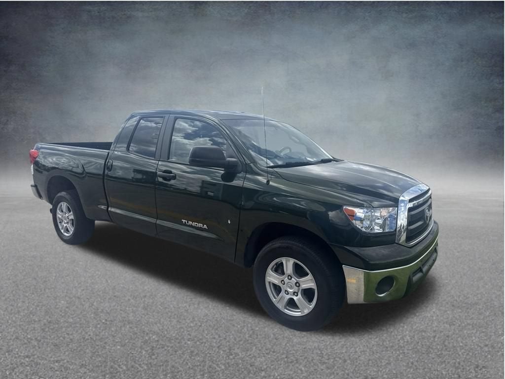 2013 Toyota Tundra 4WD Truck GRADE