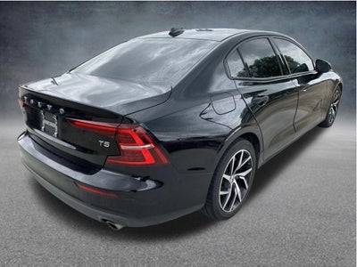 2020 Volvo S60 Momentum