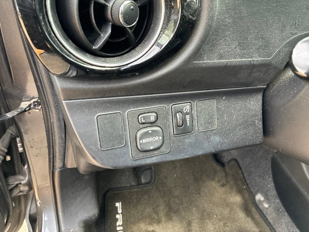 2016 Toyota Prius c One