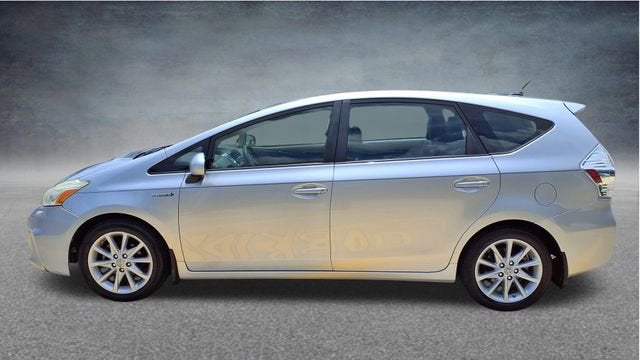 2012 Toyota Prius v Two