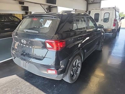 2025 Hyundai Venue SEL