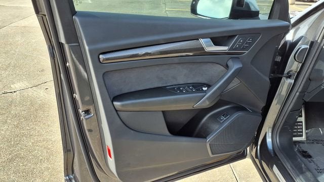 2022 Audi SQ5 Premium