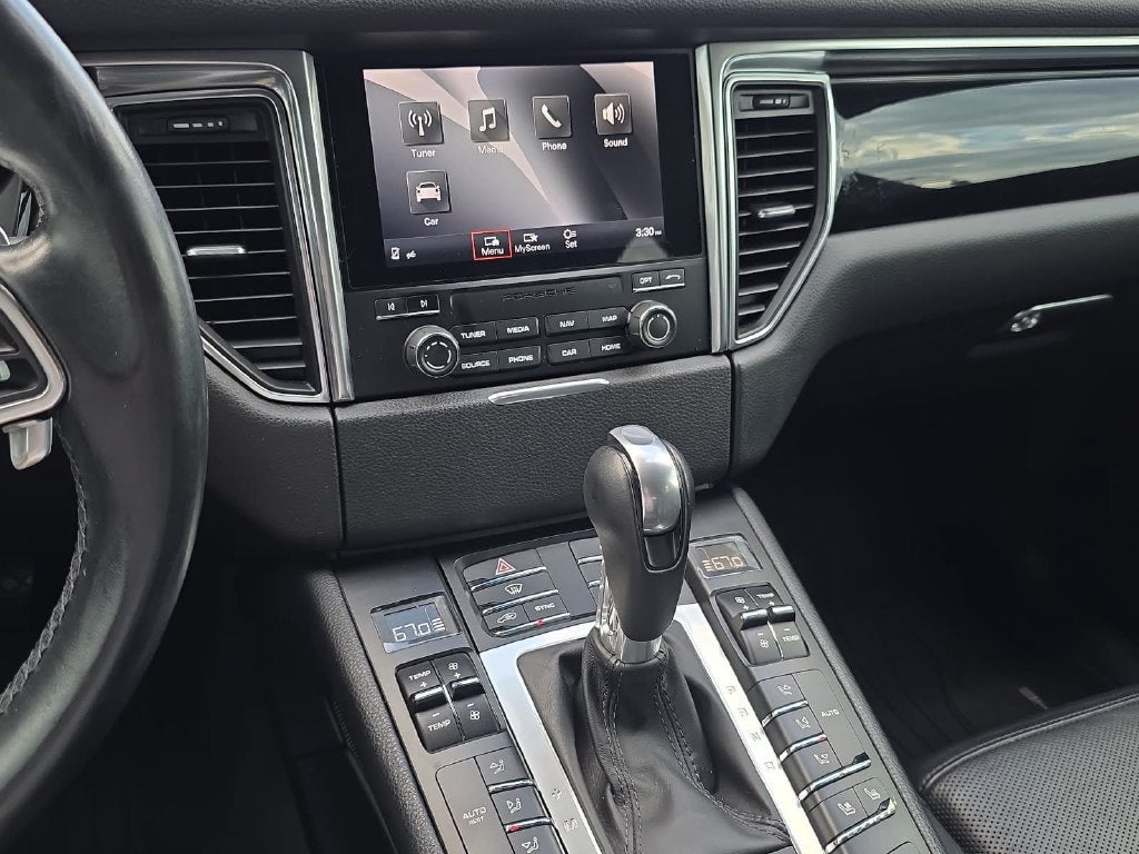 2018 Porsche Macan NA