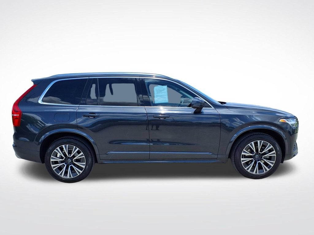 2021 Volvo XC90 Momentum