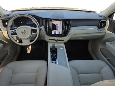 2025 Volvo XC60 Plus