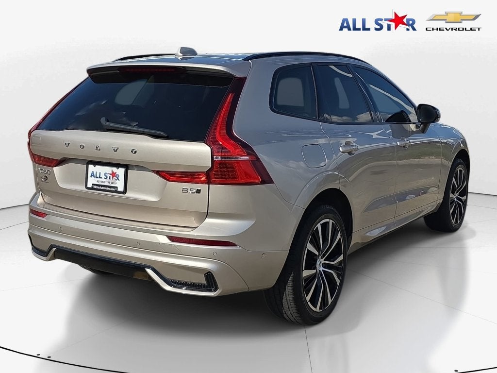 2025 Volvo XC60 Plus