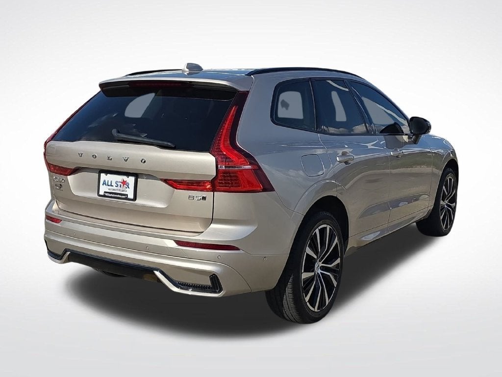 2025 Volvo XC60 Plus