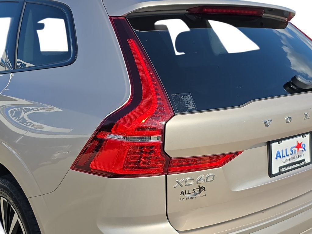 2025 Volvo XC60 Plus