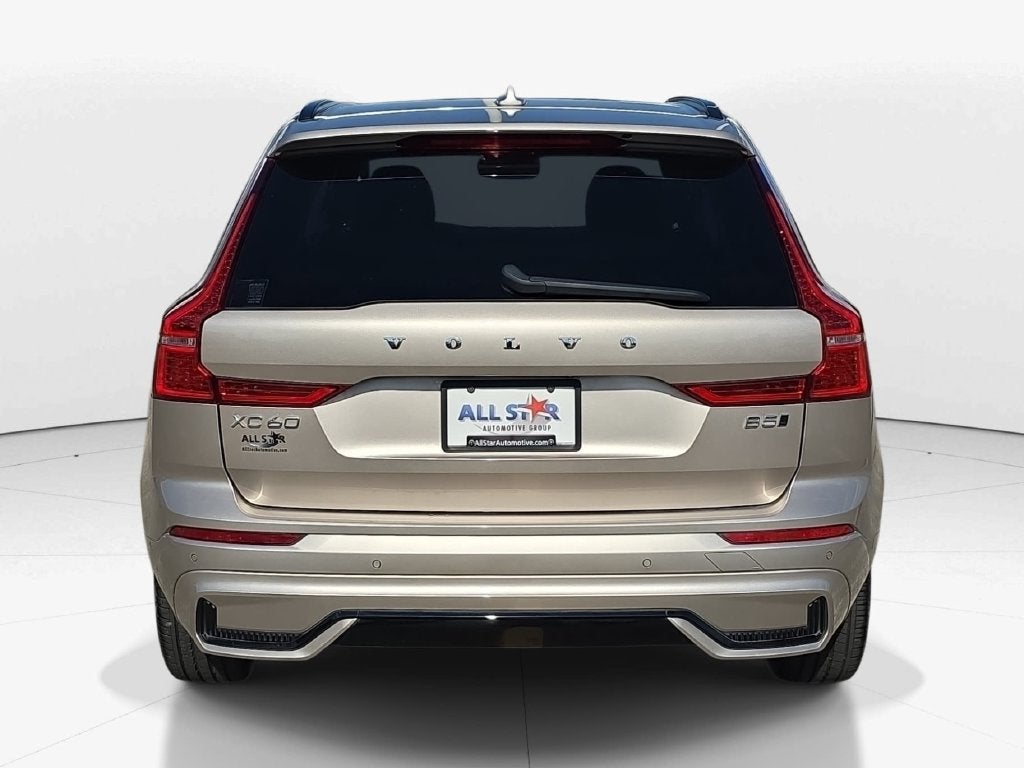 2025 Volvo XC60 Plus